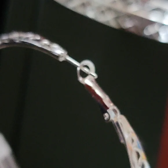 HOOP EARRINGS - Picture 4 of 12